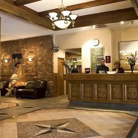 Compass Point Inn - Surrey-2